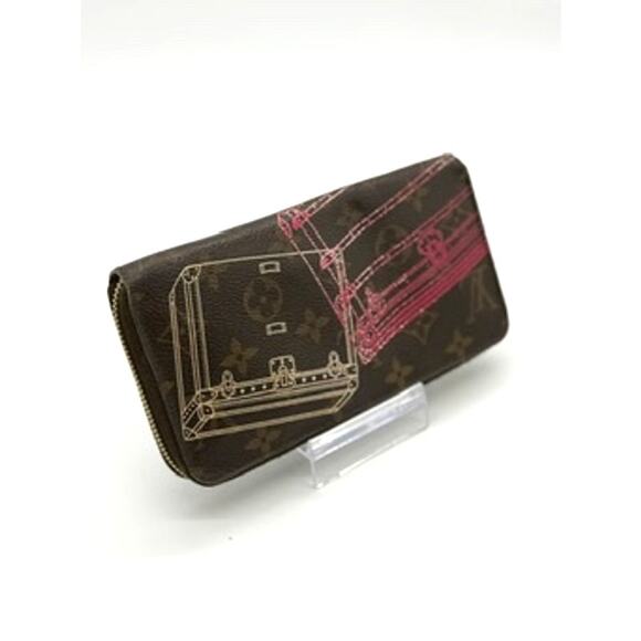 LOUIS VUITTON  Monogram 2014 Animation Silk Screen of Trunks*Limited Ed. Wallet* - Picture 3 of 16